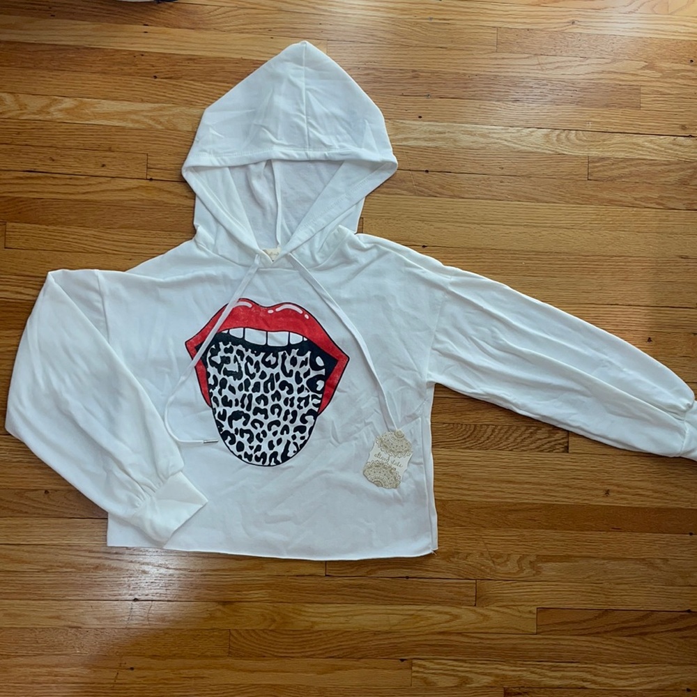 White crop top hoodie
